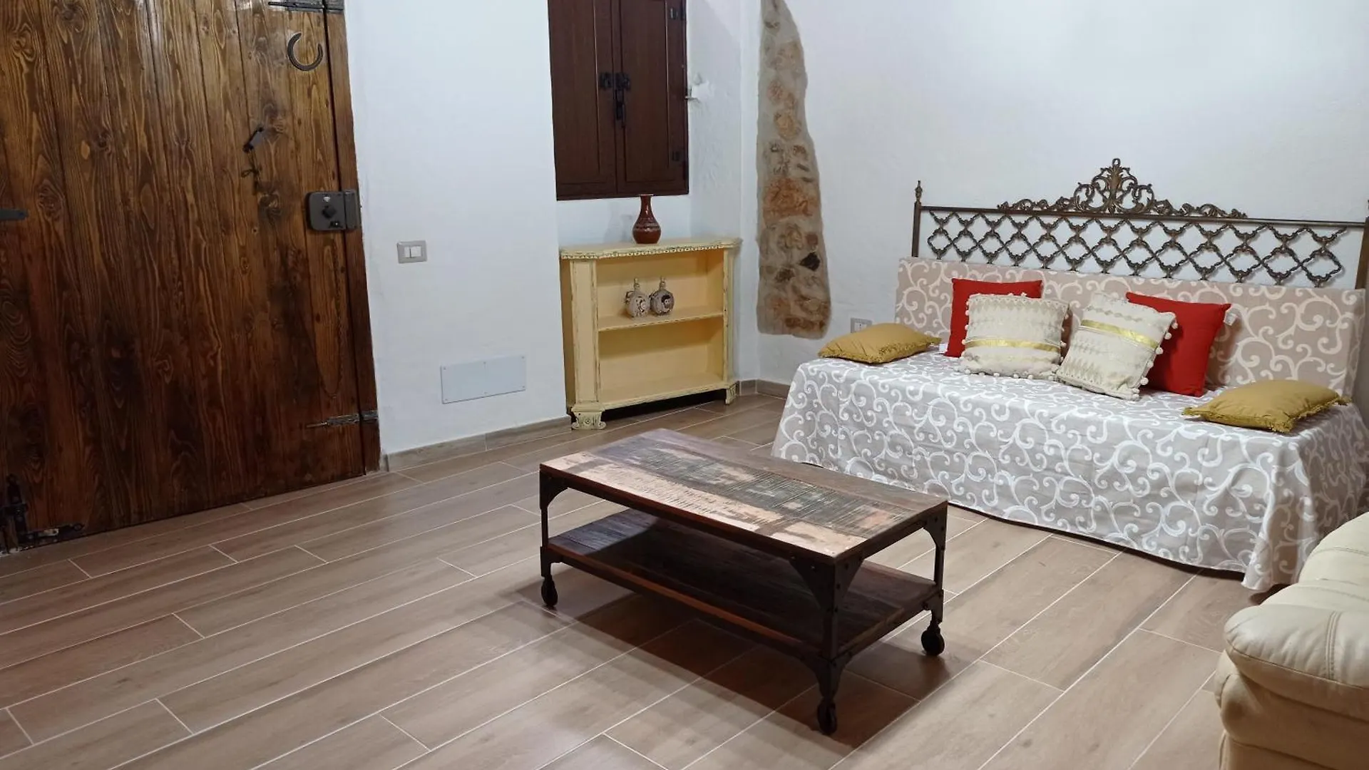 Casa Corona Iglesias 0*,  Itálie